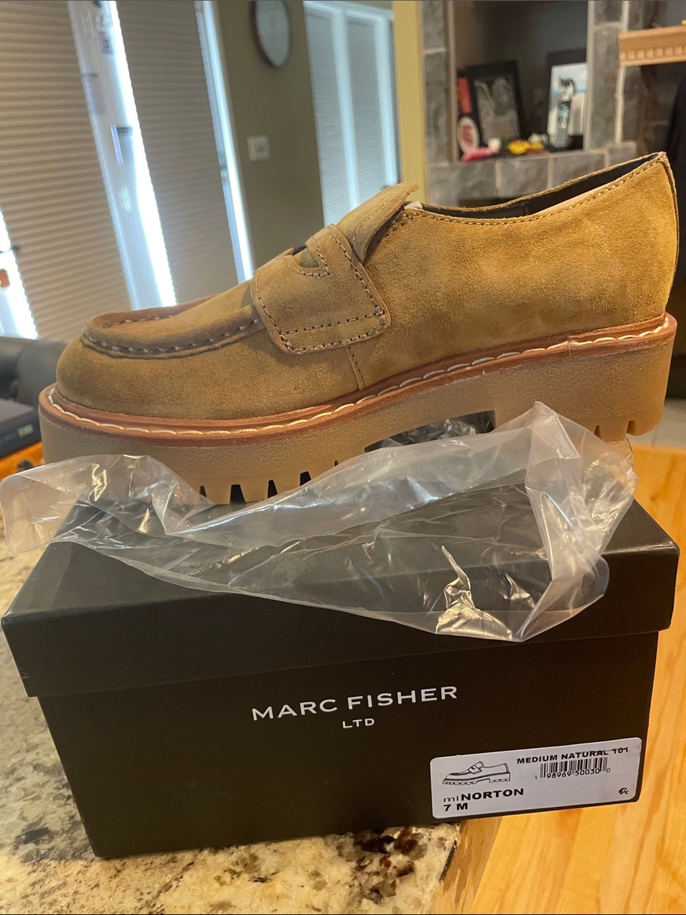 NWT Marc Fisher Women’s Beige Suede Norton Lug Sole Loafers